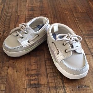 EUC [Sperry-like] Infant Boat Shoes Size 3
